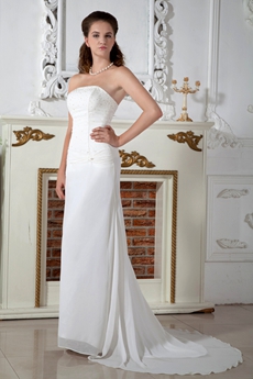 Delicate A-line White Chiffon Summer Beach Wedding Dress With Beads 