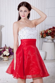 Lovely White And Red Sweet Sixteen Dress With Great Handworks 
