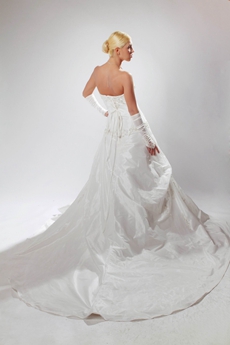 Strapless White Taffeta Wedding Dress With Embroidery