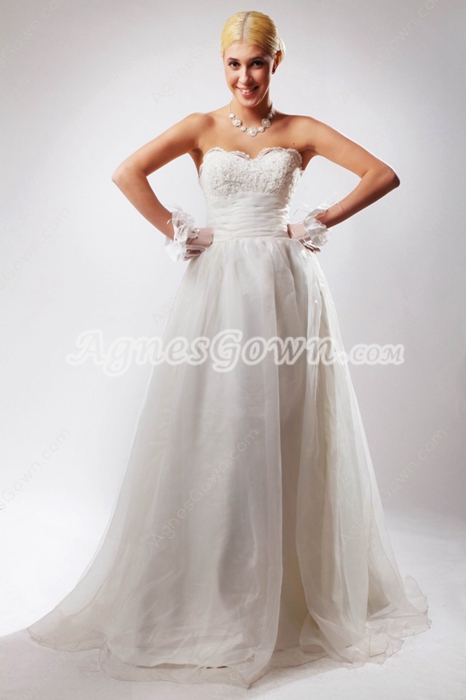 Sweetheart Organza Princess Wedding Dress 