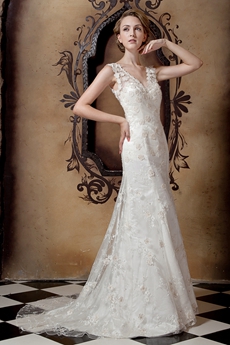 Retro Lace Wedding Dress V-Back