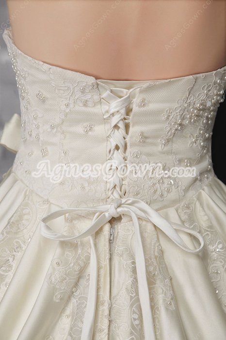 Classy Halter Ball Gown Ivory Lace Wedding Dress  