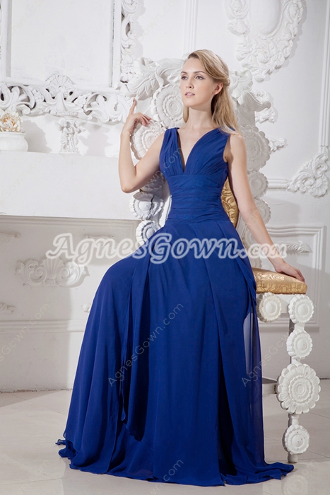 Gorgeous V-Neckline Column Royal Blue Graduation Dress For College 