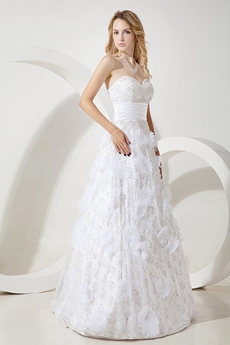 Luxurious Beaded Lace Wedding Dress With Handmade Flowers 