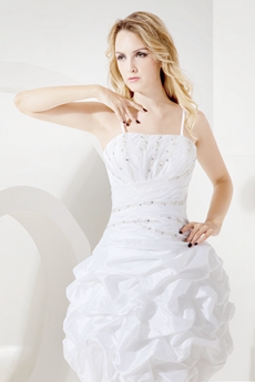 Romantic White Sweet Sixteen Dresses