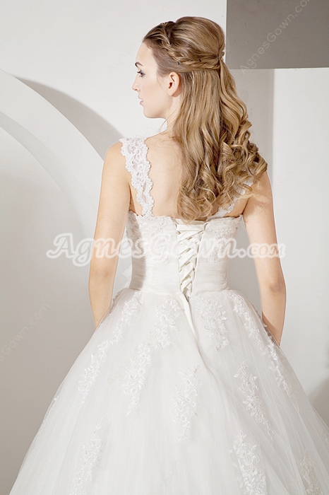 Brilliant Lace Ball Gown Wedding Dresses with Corset